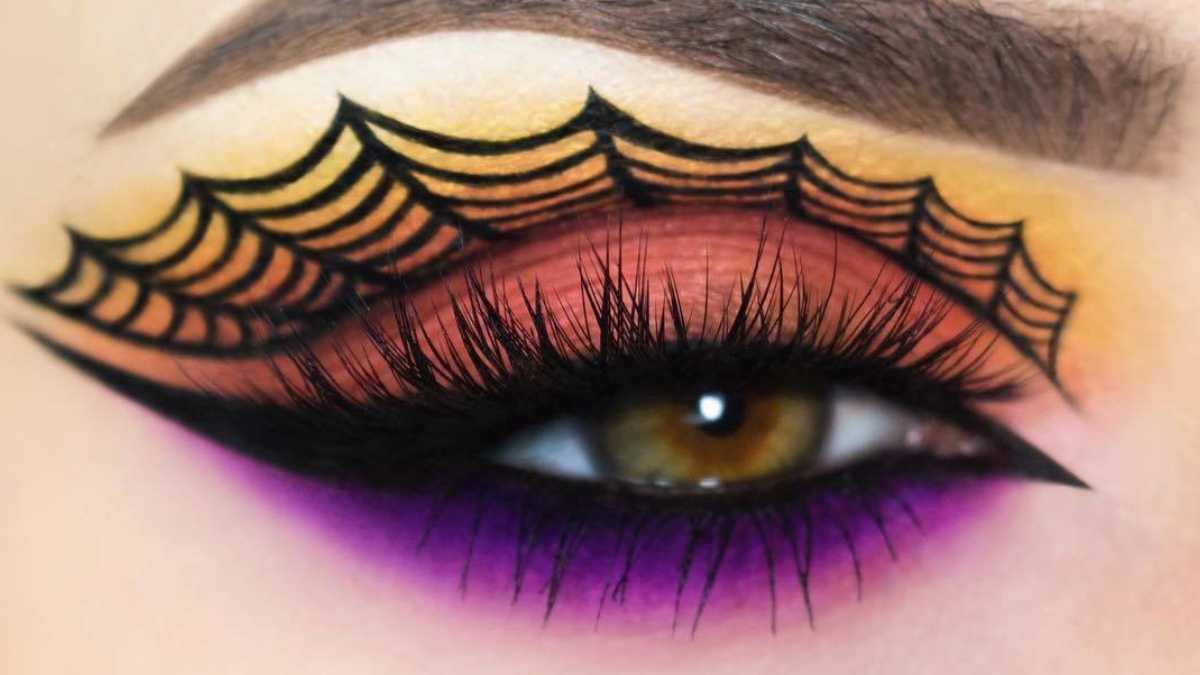 spider eye makeup