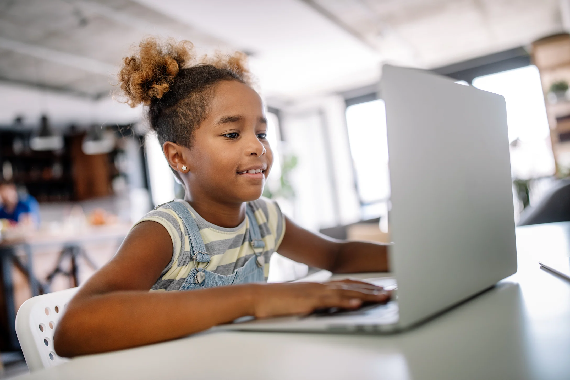 Kid doing remote learning