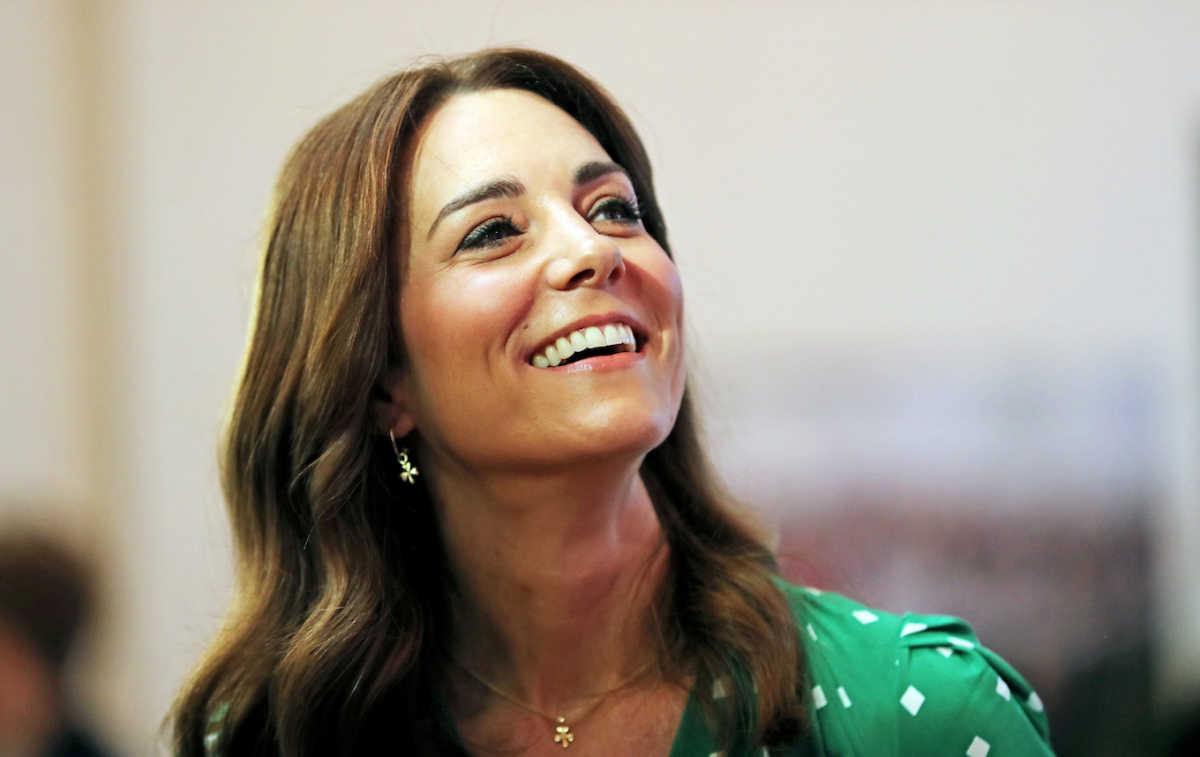 Kate Middleton green dress shamrock earrings ireland