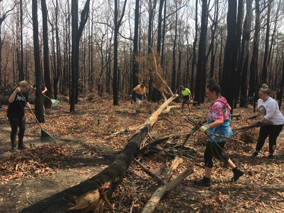 16 January 2020 - Batemans Bay NSW - AIME Program Manager Lisa Toolin and with a team of AIME volunteers help clean up a fa