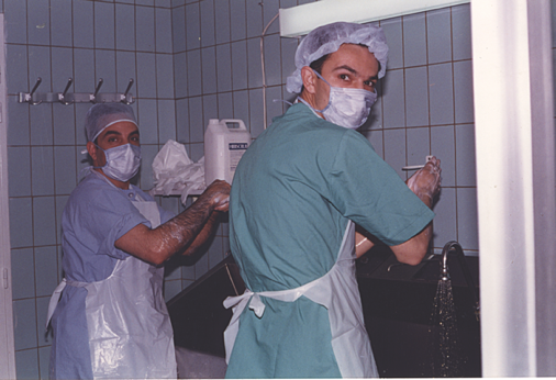 Munjed-scrubs