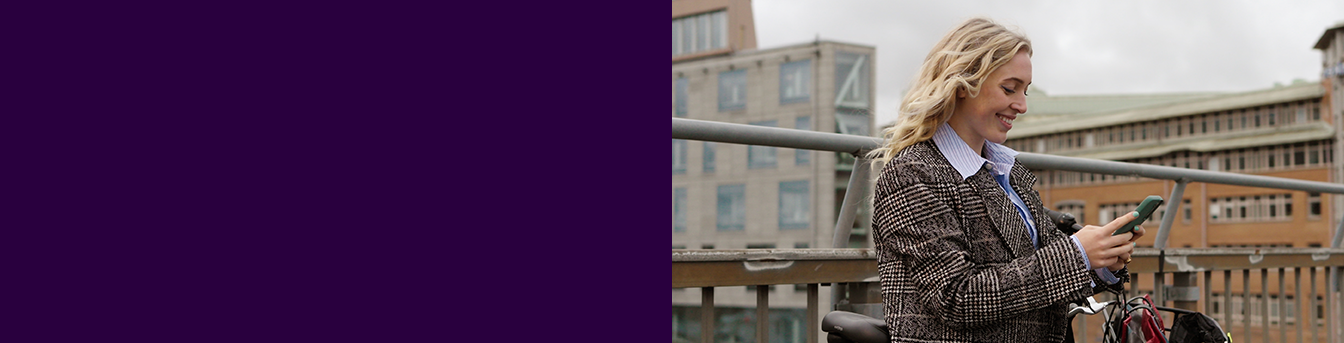 Hero Desktop Woman on bridge