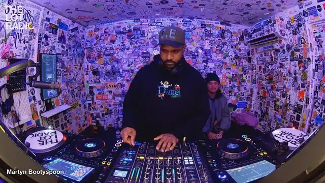 Episode 5lAe5oGQuC5OnM31FUbMyY Thumbnail 3