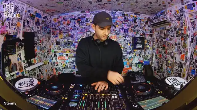 Episode 3gfbXlPV3qMr3N7qd9IoAt Thumbnail 3