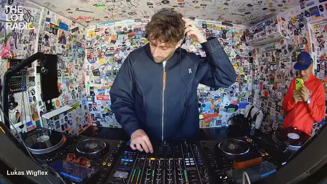 Episode 4zAkGHbAHe7tDohxbu7Hrq Thumbnail 4