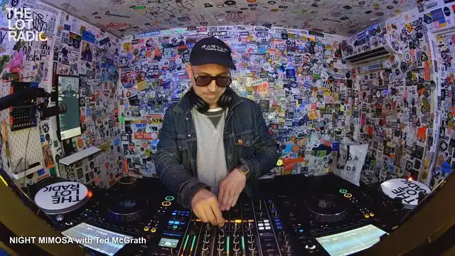 Episode 3rGvsvMX5KHUsKN8evTzfI Thumbnail 2