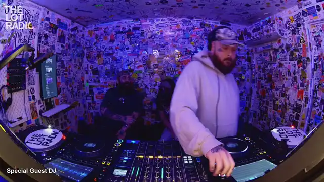 Episode knDkmveDDKddoVUXxO23p Thumbnail 2