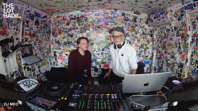 Episode 3t5bWQ1dpQOXdMmBm6p690 Thumbnail 3