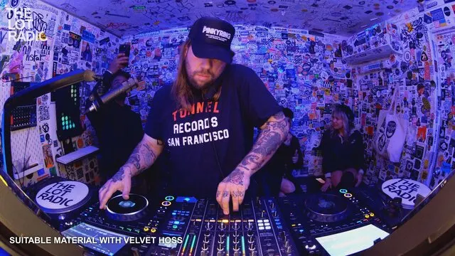 Episode 1GdfCqSXCSHBQWQzVm9KFR Thumbnail 1