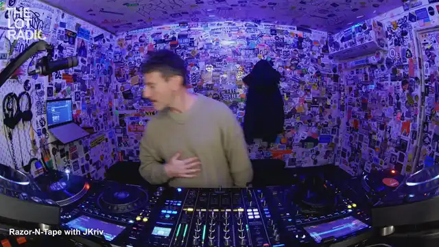 Episode i6E0bcGBsaaOsHbxVkbw5 Thumbnail 3