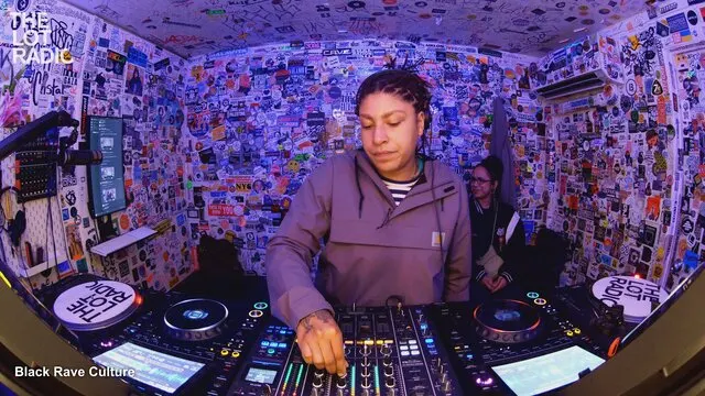 Episode 10pSkwhpBuxkGyoqerh7TQ Thumbnail 1