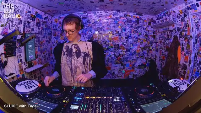 Episode 7Gq88FwaDqwQqvJd02v0B6 Thumbnail 2