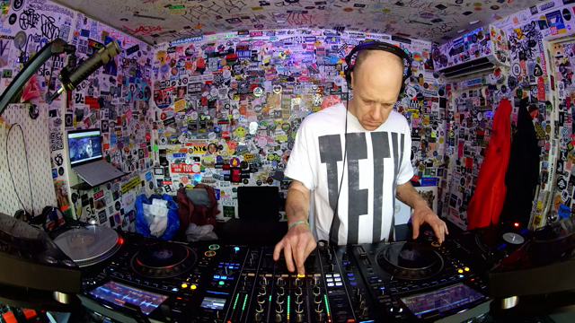 Free Tea with KG  poster