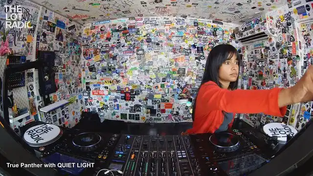 Episode 6xRUVlktRqxaB3bPAr3zLu Thumbnail 3