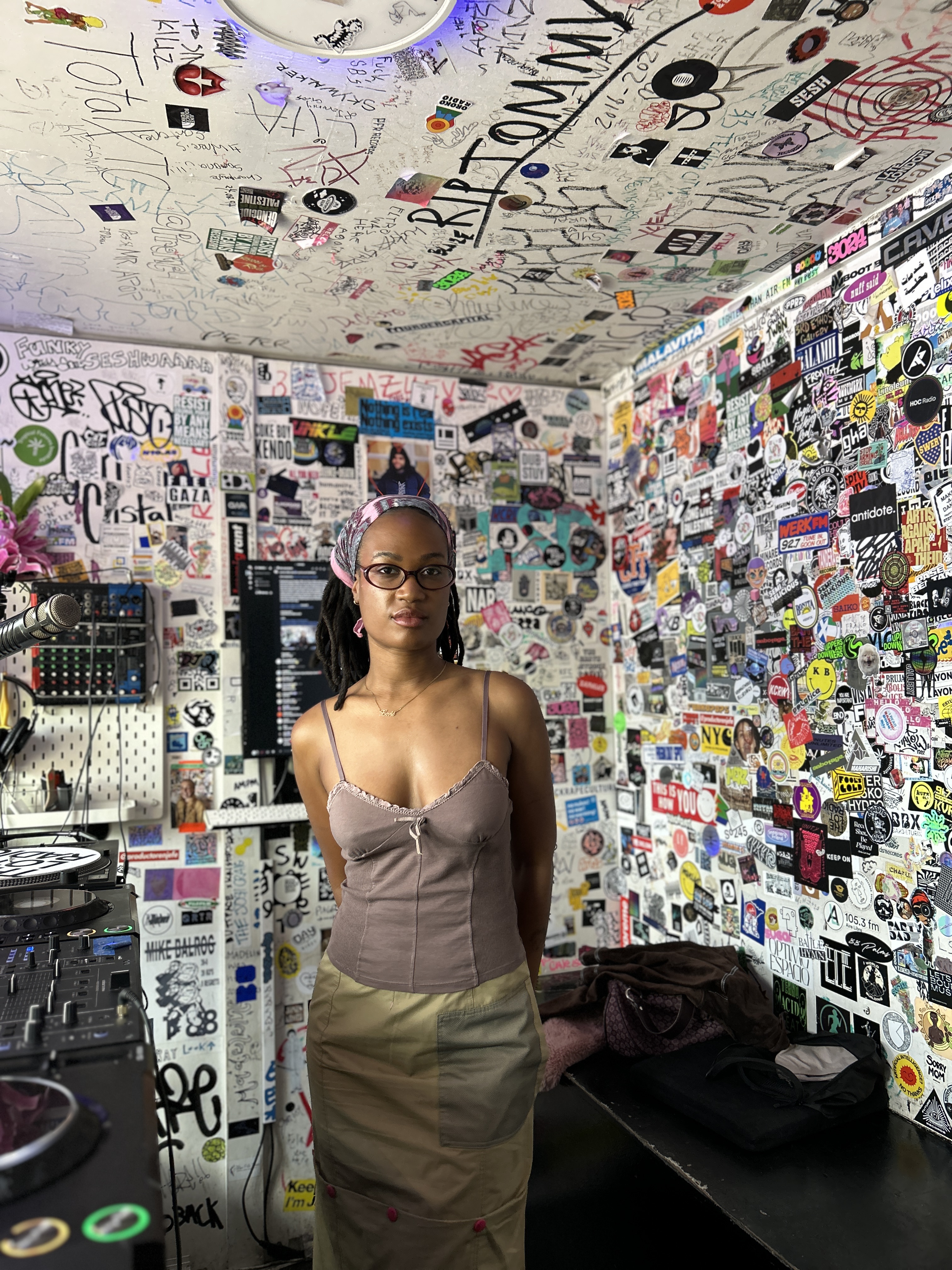 gumfdv2f3t9r0eb1b314g55vis_20260407T140000Z