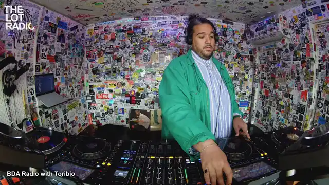 Episode 7sb0C7XXTnvetta6d4ubPx Thumbnail 4