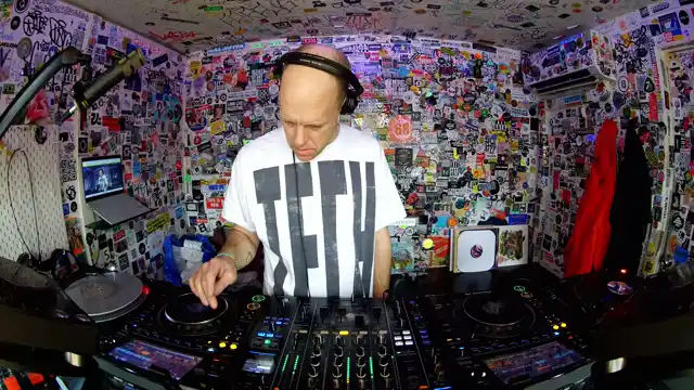 Free Tea with KG  poster