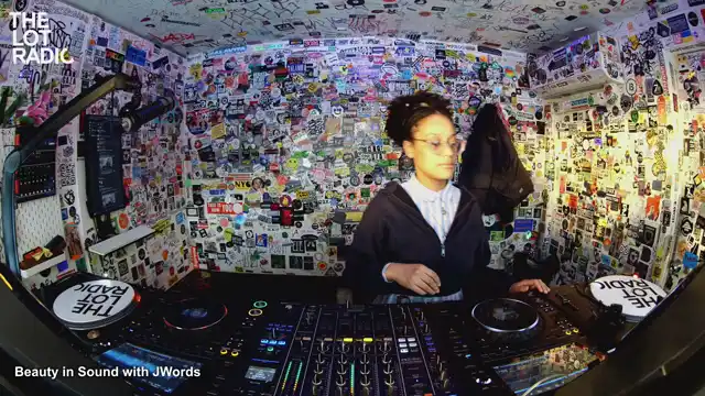 Episode 7FqyT1hH0PEAWxV61JVjgy Thumbnail 4