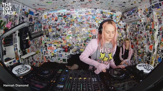 Episode 2JsPnJe7dwjWvCDp2co15a Thumbnail 1