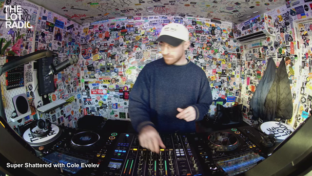 Episode 6T9tx1seZJMMSk7531MYt0 Thumbnail 1