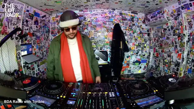 Episode 7mKhae0JcTDyf0tolFAXys Thumbnail 5