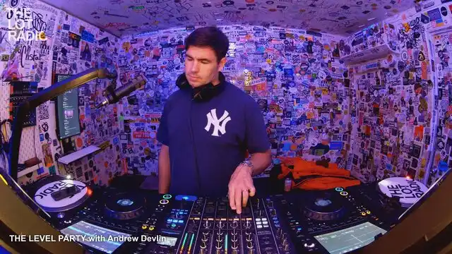 Episode 1NSpqtXmHlGeA2r3KrXJYK Thumbnail 5