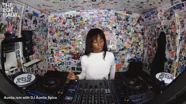 Episode 6EGVOdanw9DeEzFWxAcTRC Thumbnail 5