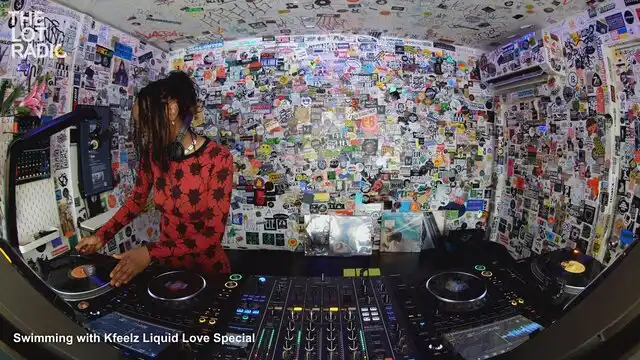 Episode 5vezSuWWOWFAZEBEYNpc6I Thumbnail 2