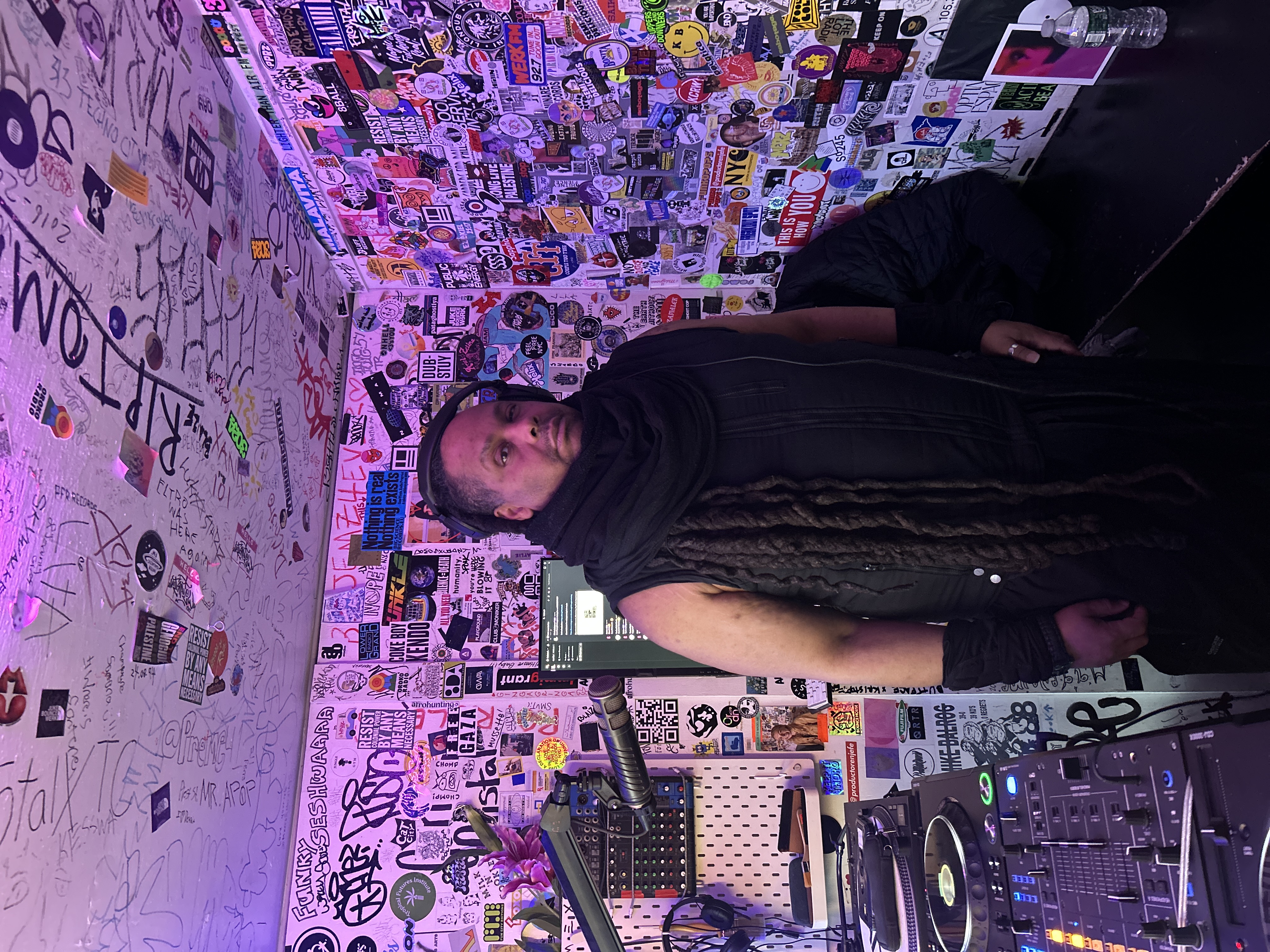 6bm893fhur8mg95h7f9kvhe5sk