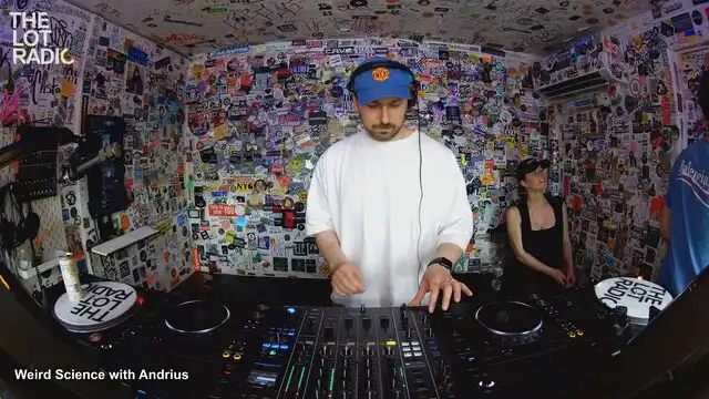 Episode 3jk9UZNX3ptPcC9qiVJqgz Thumbnail 2