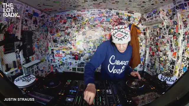 Episode 1Fh67CwB50QEbhVRj6IgXa Thumbnail 5