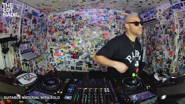 Episode 3VkKaBdIeLx1wwo46xTsQl Thumbnail 4