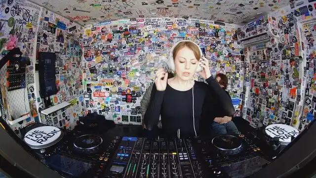 Episode 5FUyopanSWNYIeehaEErYN Thumbnail 2