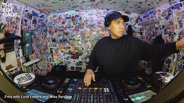 Episode 4Dp5b4hX3CEI8hv6VZbeUX Thumbnail 1