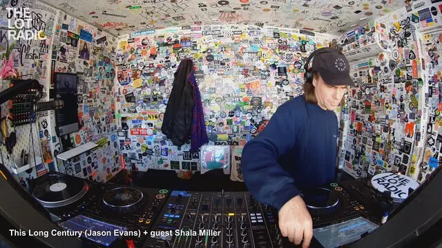 Episode 1sVkL2kGKqiGZ2yIHn42VM Thumbnail 1