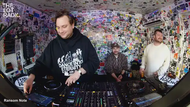 Episode 6LLfq4Q8SJwAweaQObDo3g Thumbnail 3