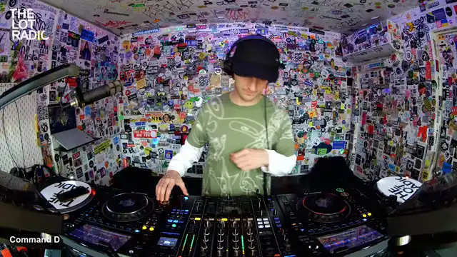 Episode 4Fy5EtY9PhYWOcEqJnt610 Thumbnail 3