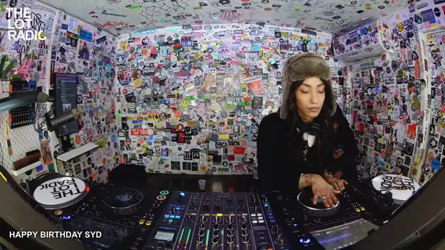 Episode 39r0apU6t7YFKMotgojsfu Thumbnail 4