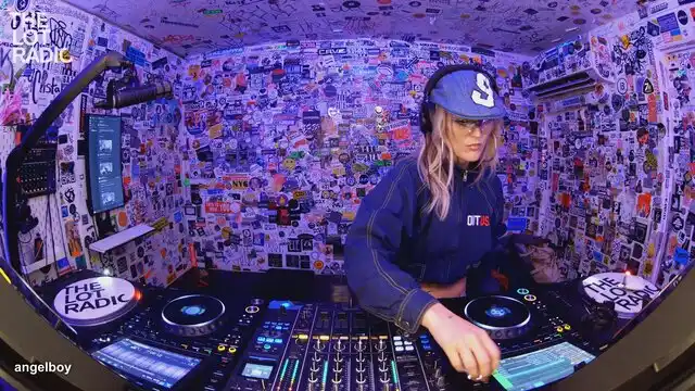 Episode 32MQfxKNH08o1WB3bBa0m9 Thumbnail 2