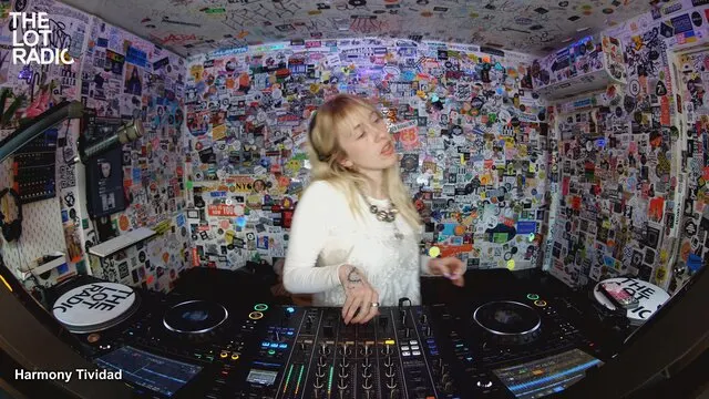 Episode wAsF4E7pYnYQE9ynpfYd8 Thumbnail 1