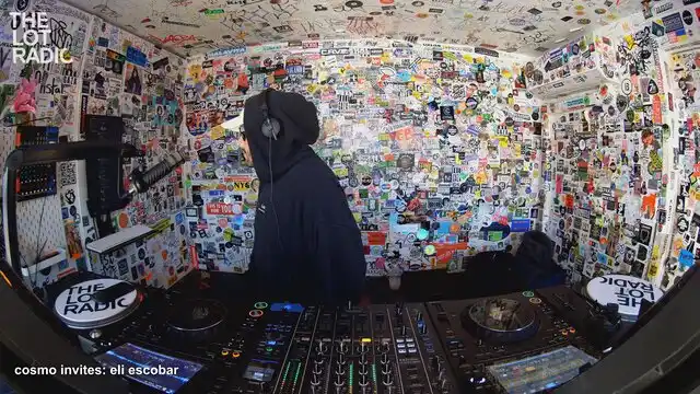 Episode 35cVQnWyhkLZljqClRZCos Thumbnail 3