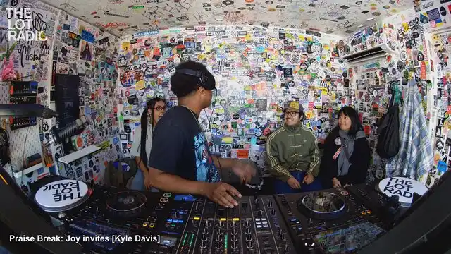 Episode 4TNfHoHgcjs04JaTbQjMOe Thumbnail 5