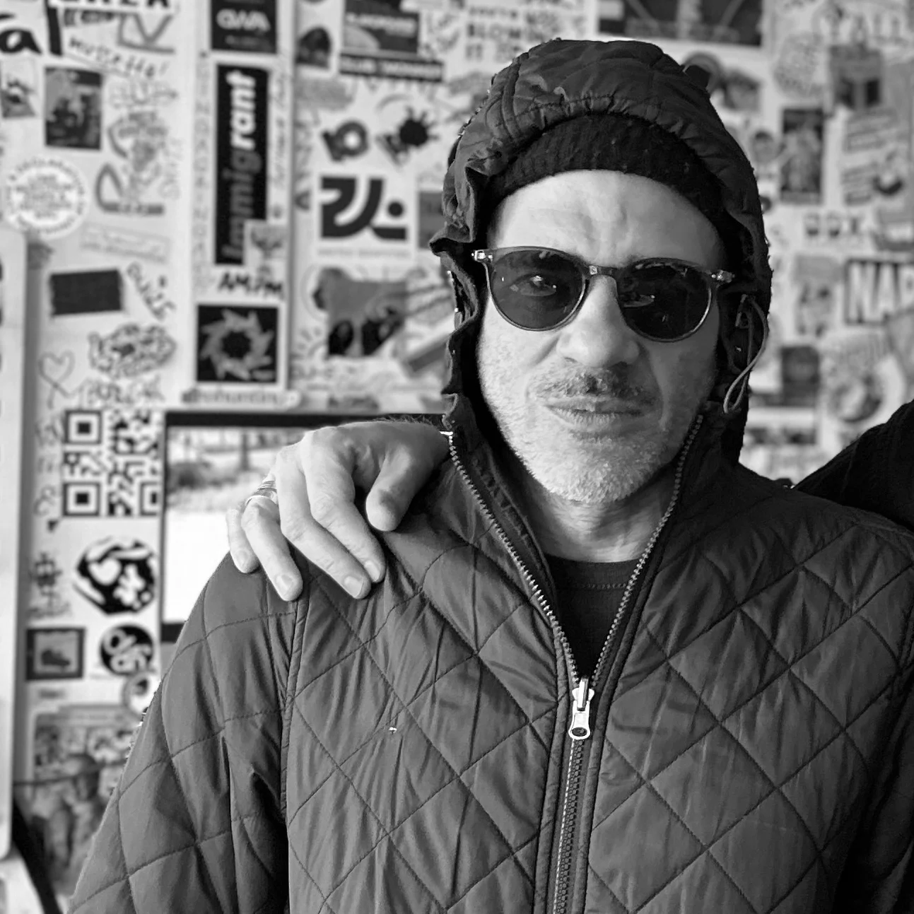 resident tommy castro (left)