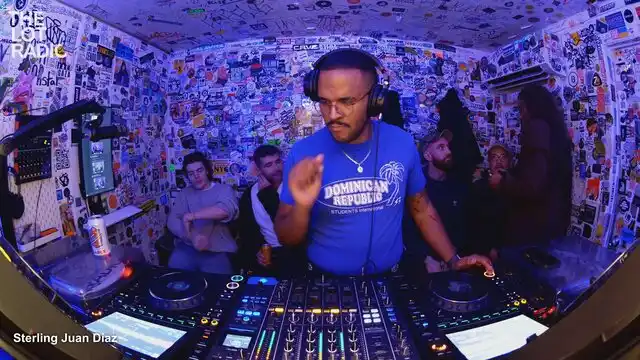 Episode 1DC2FqgKpUF5WEmiOhf3in Thumbnail 2