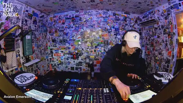 Episode 2vUeYo7M6Gc9NVJDvMeu13 Thumbnail 5