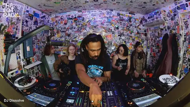 Episode 6idD5CuLg80GuSaQZ17Jyb Thumbnail 5