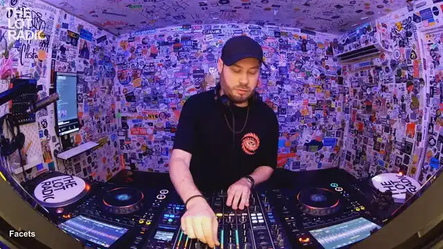 Episode 4uGBJjtqiJSwP2PLqDTymC Thumbnail 4