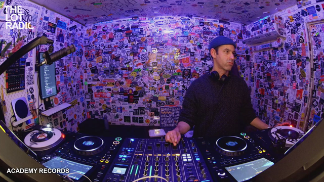 Episode 7ArlhEAtbnm6ELQ67aeqMK Thumbnail 1