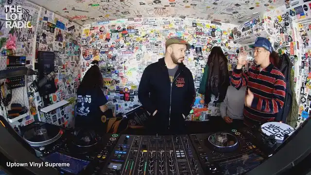 Episode 5hn6cVb9sIjeFo4GlDBUTW Thumbnail 2