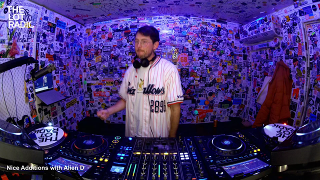 Episode 1AMnZwkzstbE9j9CV8g1j0 Thumbnail 3